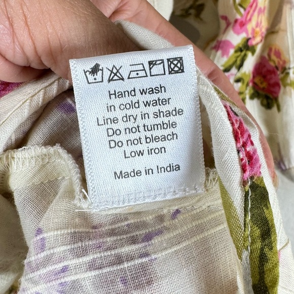 Mille Resort Travel Evelyn Top Floral Boho V-Neck 100% Cotton Blouse Size Large - Picture 8 of 9